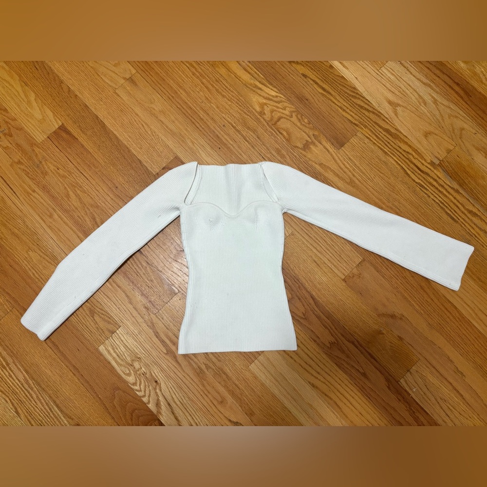 White Ribbed Sweetheart Neckline Top